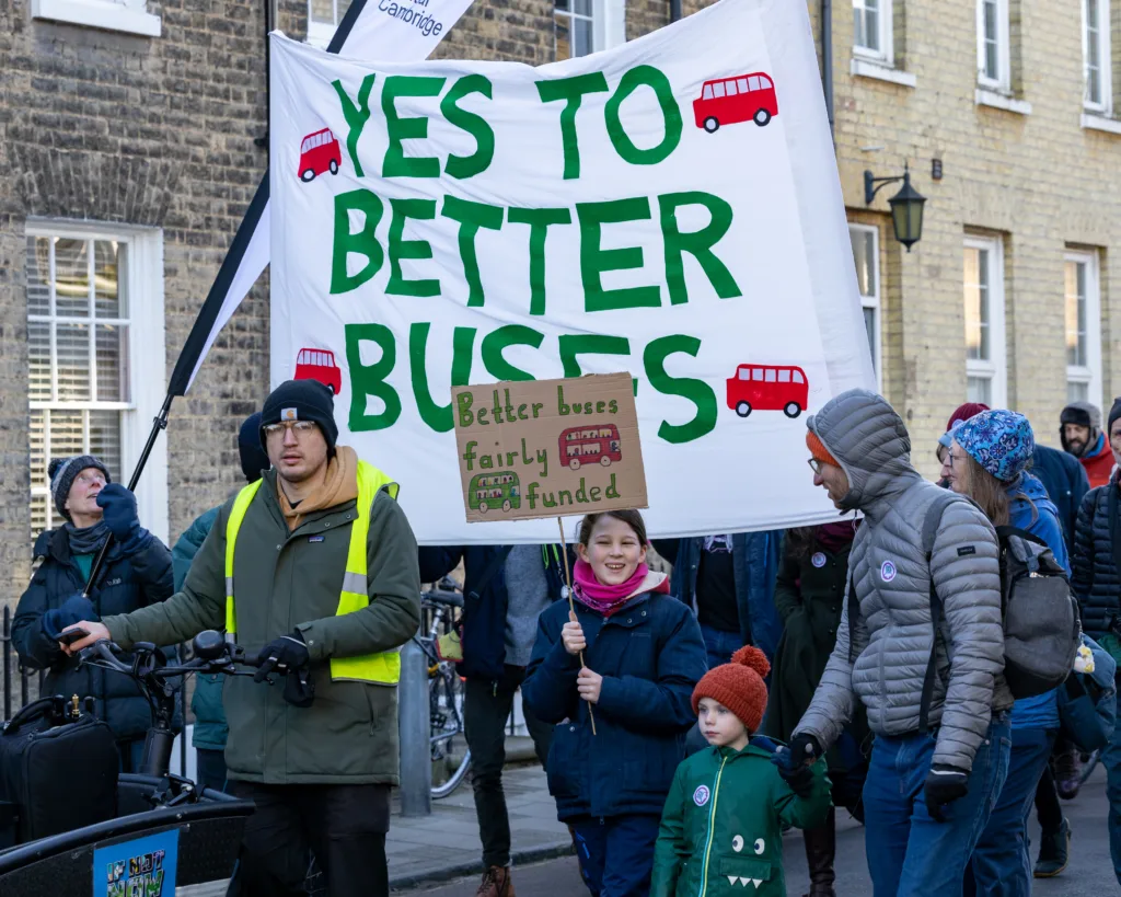 News for Peterborough - Hundreds of residents from across Cambridgeshire gathered in central Cambridge on Saturday, despite freezing temperatures, to attend a walking bus event organised by the Cambridge Parents for the Sustainable Travel Zone. PHOTO: Jeremy Peters