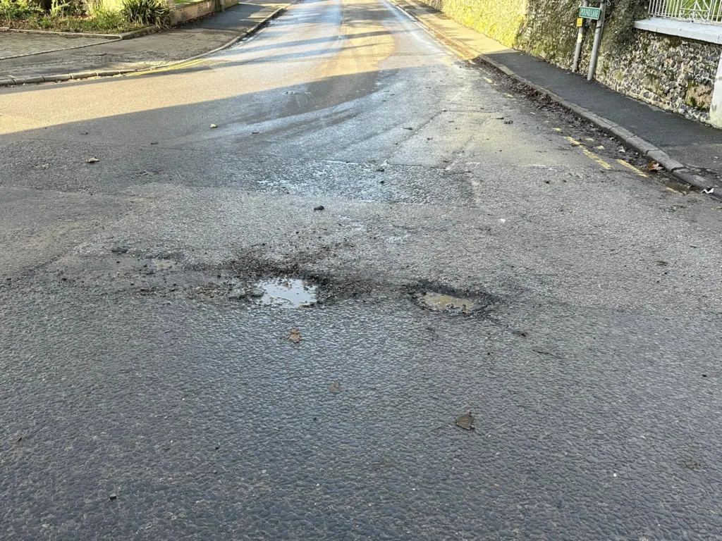 Cambridgeshire village ‘celebrates’ National Pothole Day