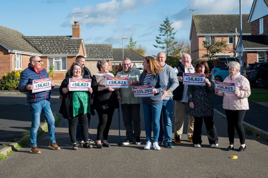 PPL_WIN_MST_ PE72AS_PETERBOROUGH_1123(6) - News for Peterborough L-R Robin Wade, Beverley Brightley, David Brightley, Ray Newsome, Sarah Newsome, Karen Harrison, Tony Harrison, Caroline Buist, Anita Winter, Vince Winter