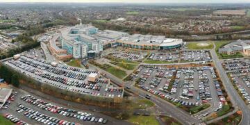 Emyr Chowdhury was removed from the medical register in February 2021 due to a 2016 incident at Peterborough City Hospital when he replaced a left knee joint with a right knee prosthesis and hid the error from the patient.